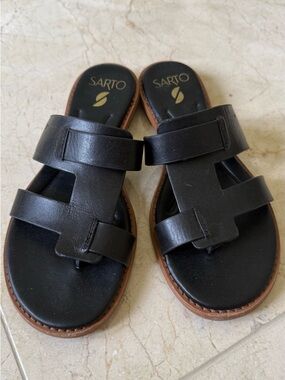 Franco Sarto Black Leather Slide Sandals with Brown Trim